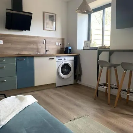 Entre Ville Et Campagne Appartement Cosy Avec Parking Et Terrasse Wood Coutiches Exterior photo