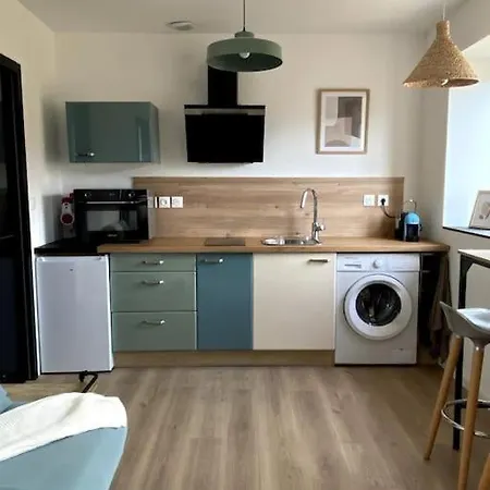 Entre Ville Et Campagne Appartement Cosy Avec Parking Et Terrasse Wood Coutiches Exterior photo